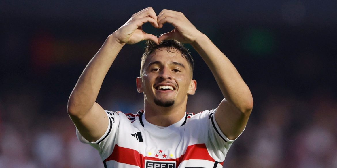 West Ham United Schedule Meeting For £17m "Mini-Casemiro"
